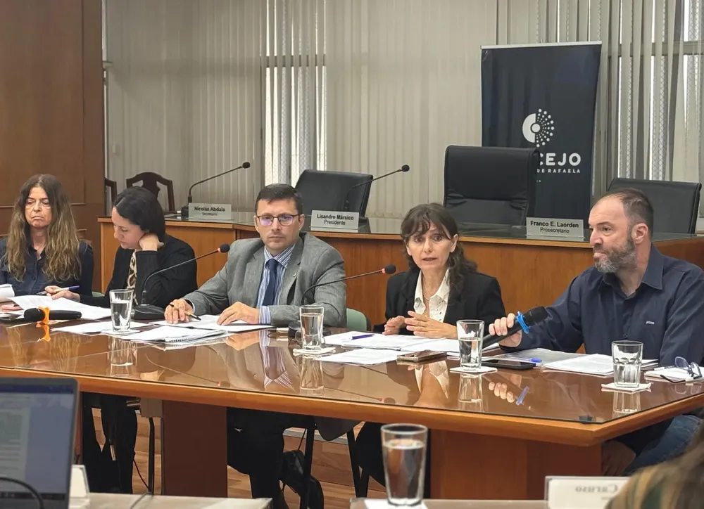 bd884867-b49a-4a5b-970c-50a97b7b5efa