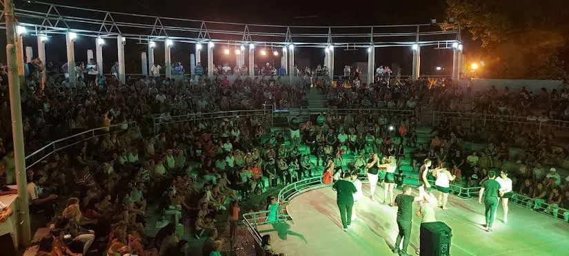 f0e2053c-e93c-49d4-90f6-ae8e333fb9f6